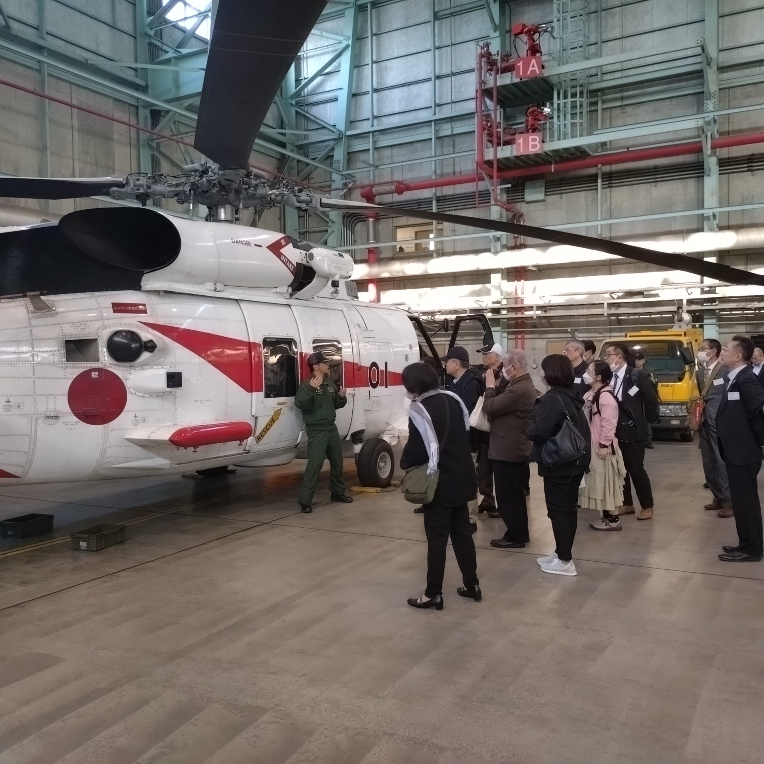 厚木航空基地の部隊研修